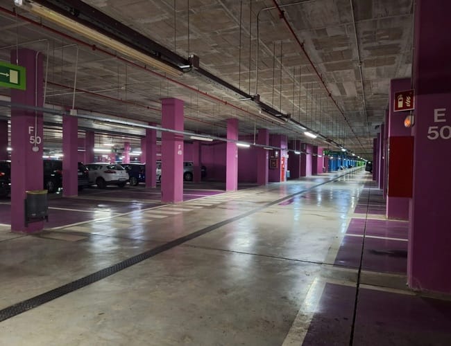Parking Low Valet - lotnisko Barcelona El Prat (BCN) - zdjęcie 6