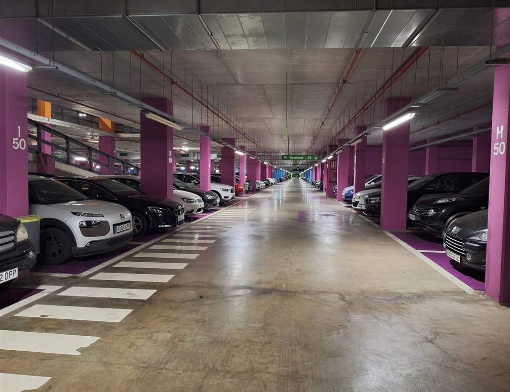 Parking Low Valet - lotnisko Barcelona El Prat (BCN) - zdjęcie 7