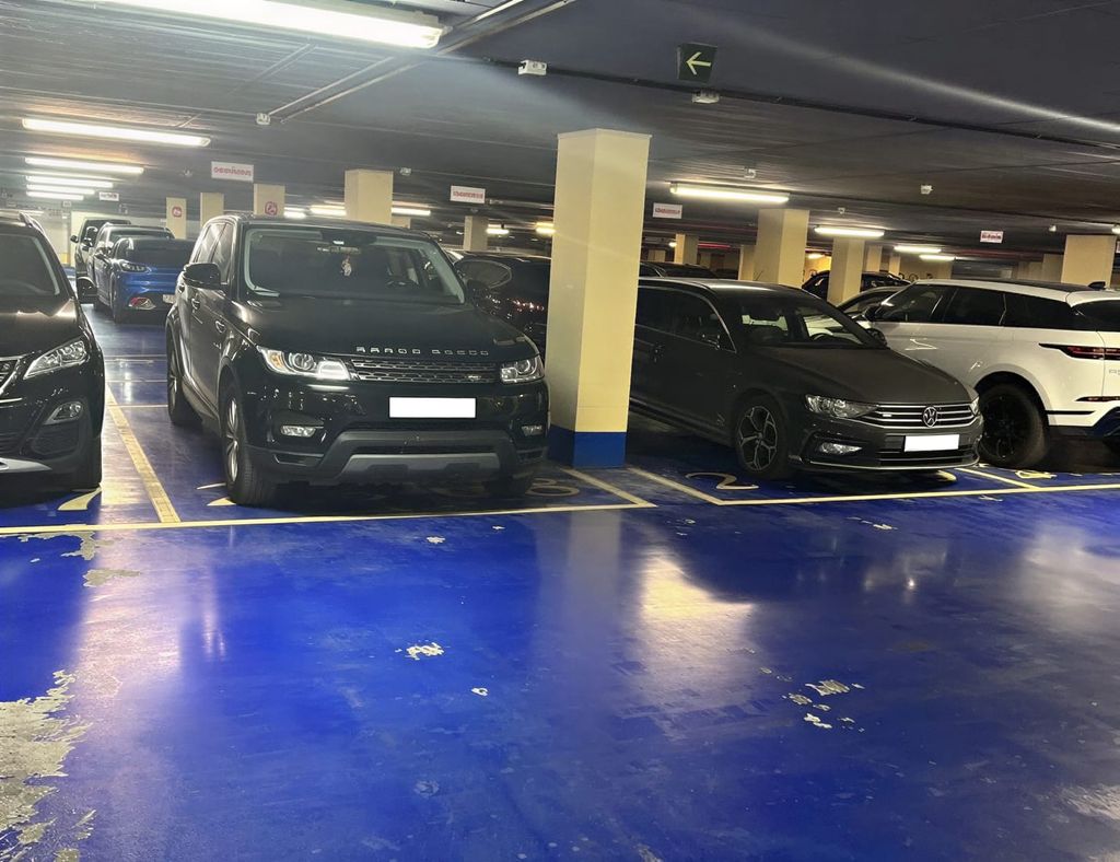 Car and Fly Garage Valet - parking lotnisko Barcelona El Prat - zdjęcie 4
